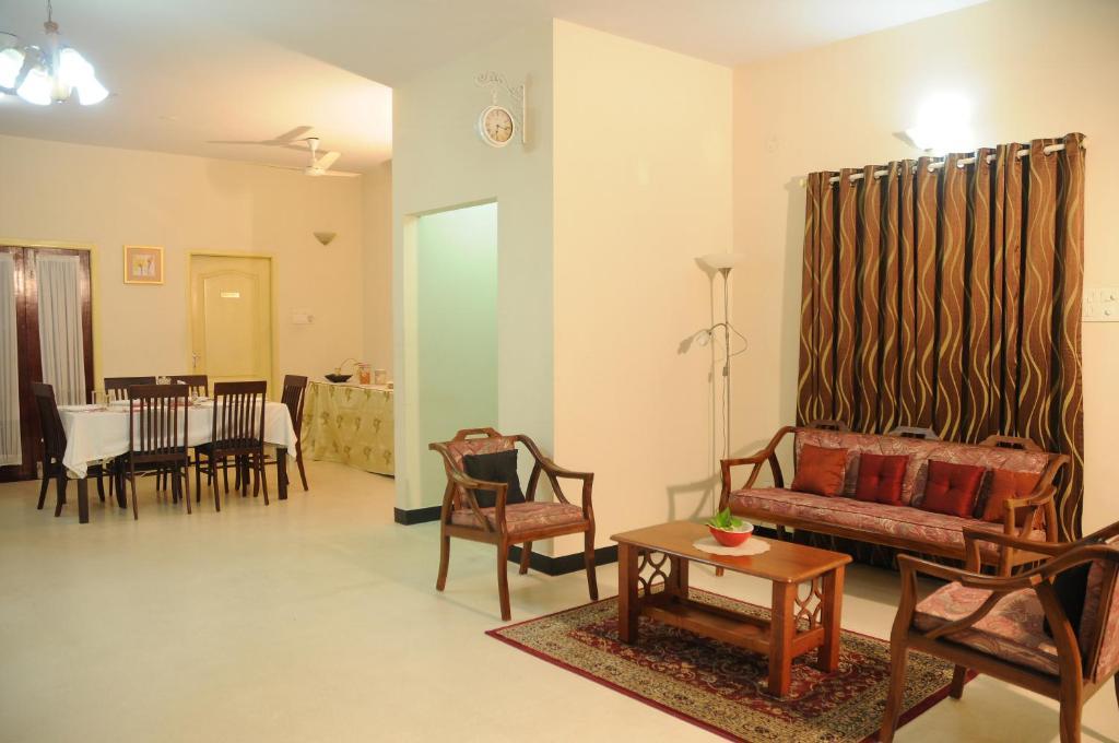 Executive Comfort Alwarpet Chennai Luaran gambar